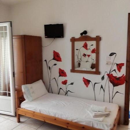 Alexandra rooms Skala Potamia  Exteriör bild